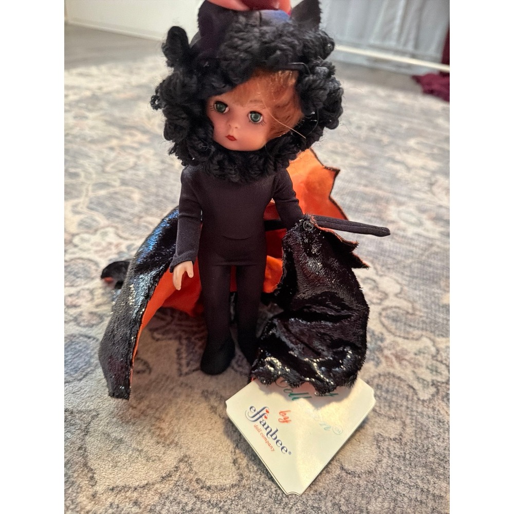 Effanbee Holidays of the Year Series Halloween Doll MV125